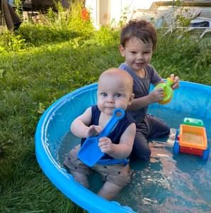 Meet your Posher, Raymond